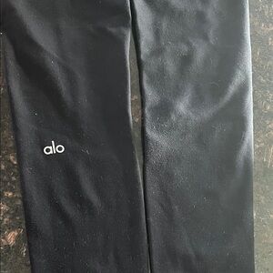 ALO Yoga Black Leggings